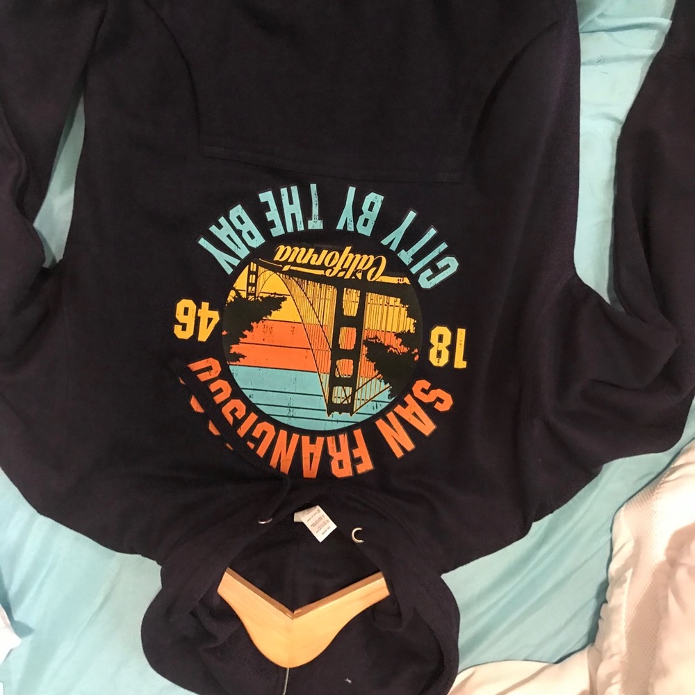 San Francisco Bay Sweater Men’s Small (women M)